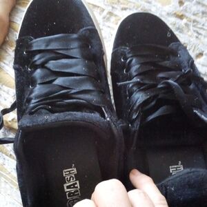 Brash Black Shoes 7.5